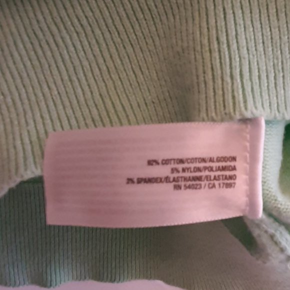 Old Navy Women's button up Cardigan Sweater, Sz Medium, V-Neck, Soft Jade - Picture 5 of 7